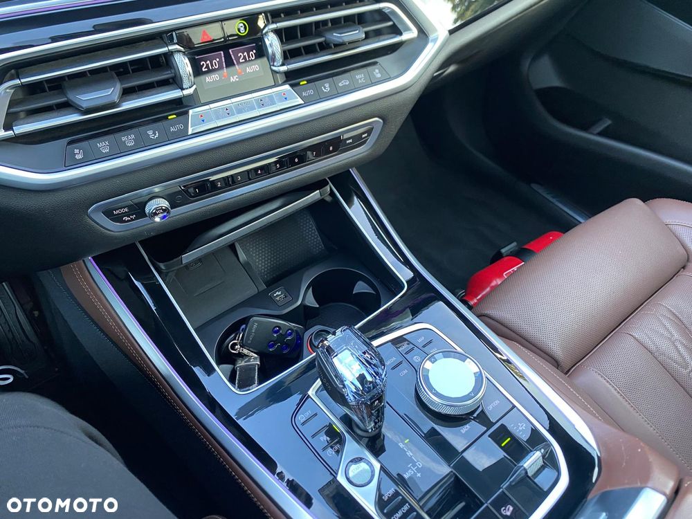 BMW X5 xDrive40i - 13