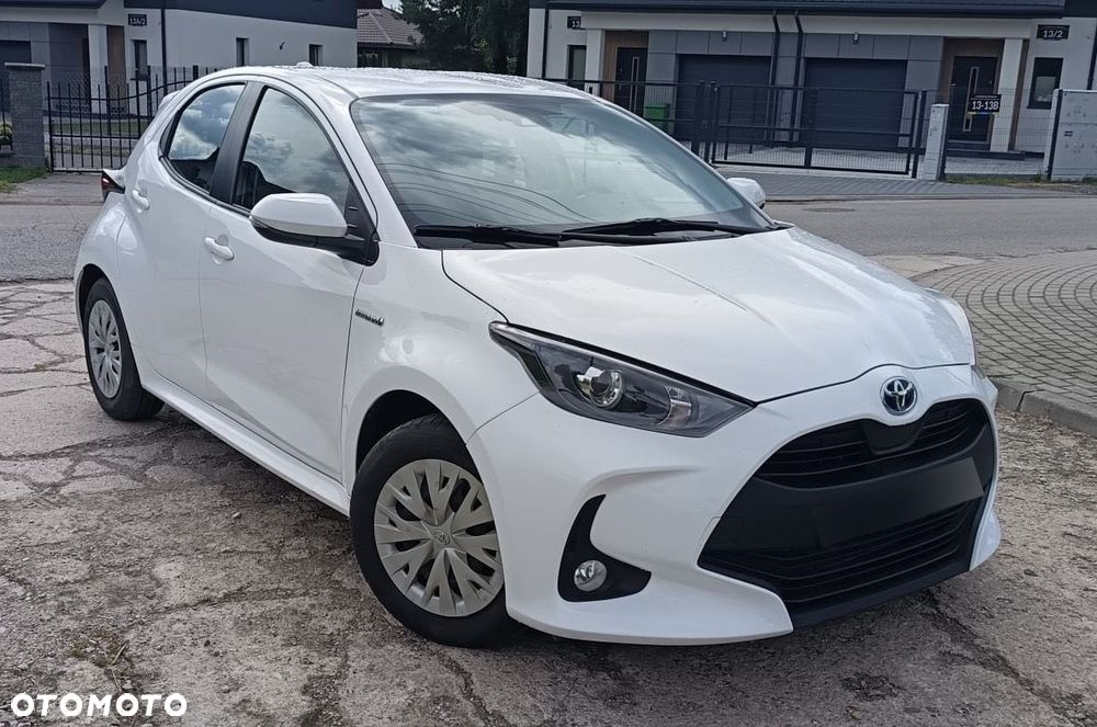 Toyota Yaris - 16