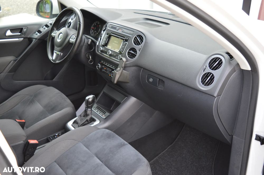 Volkswagen Tiguan - 30