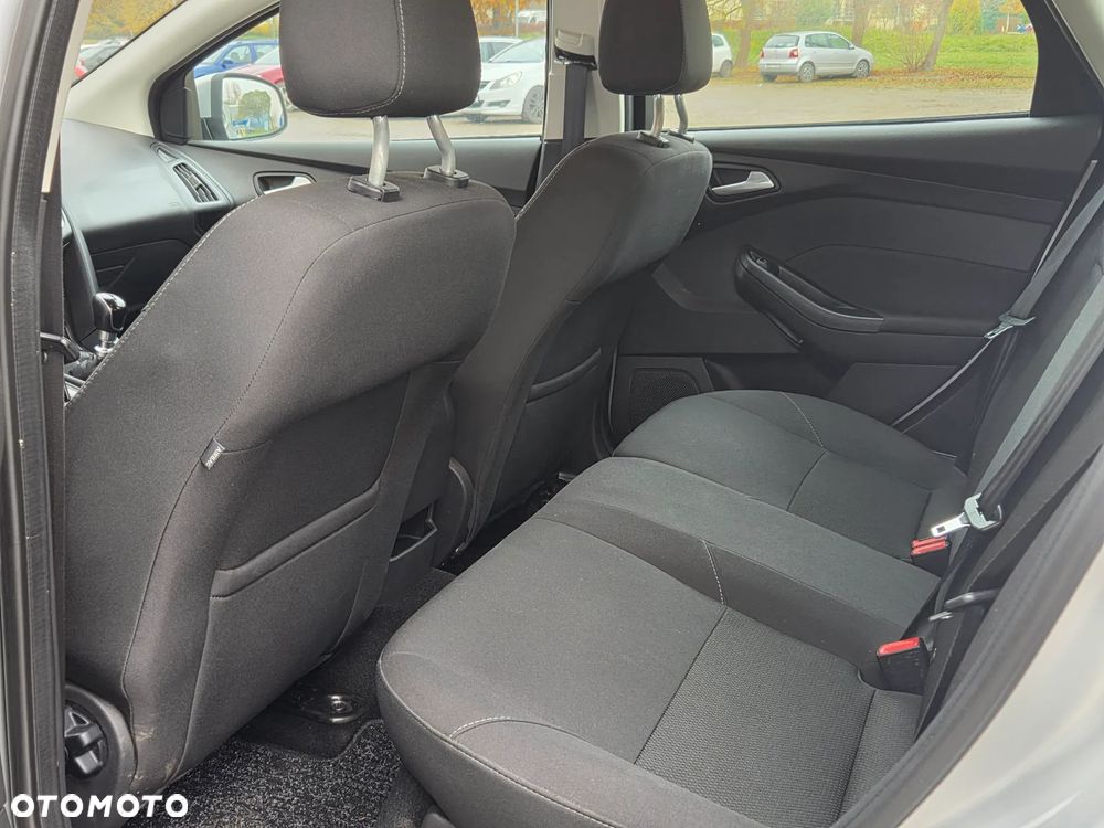 Ford Focus 1.5 TDCi ECOnetic 88g Start-Stopp-Sy Business - 8