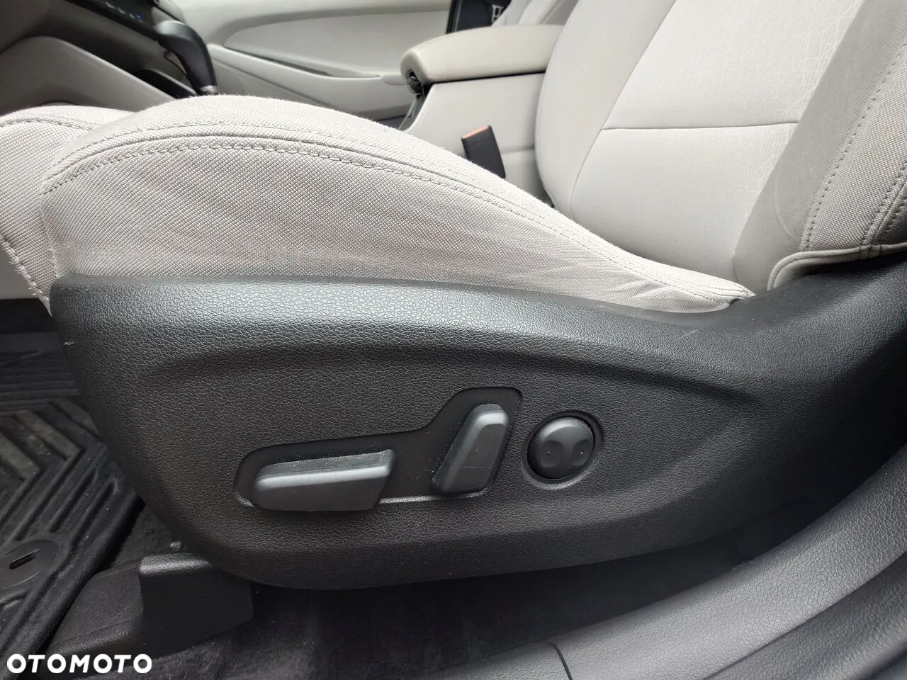 Hyundai Tucson - 14