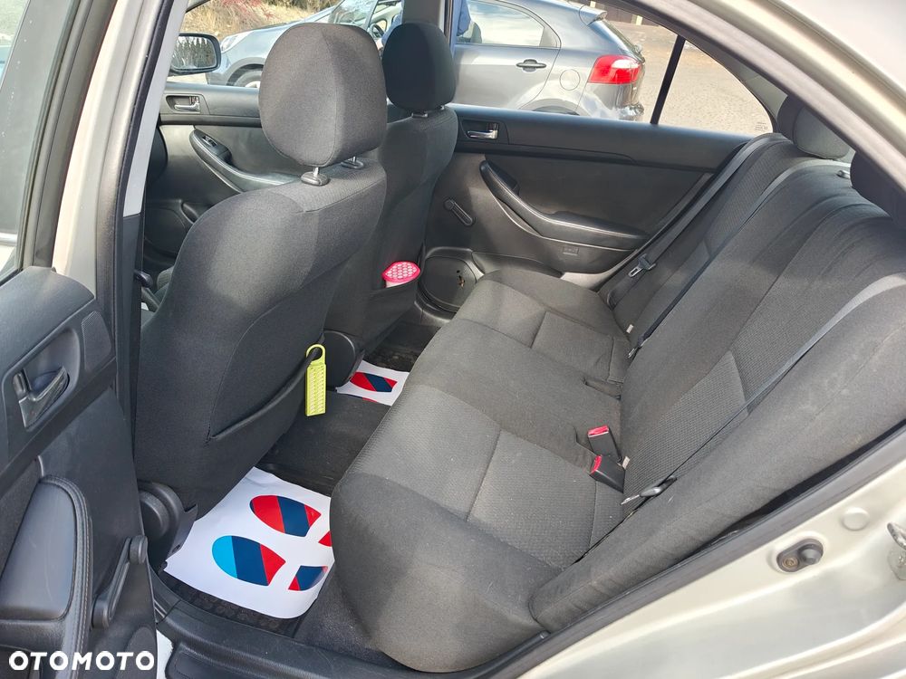 Toyota Corolla 1.8 CE - 8