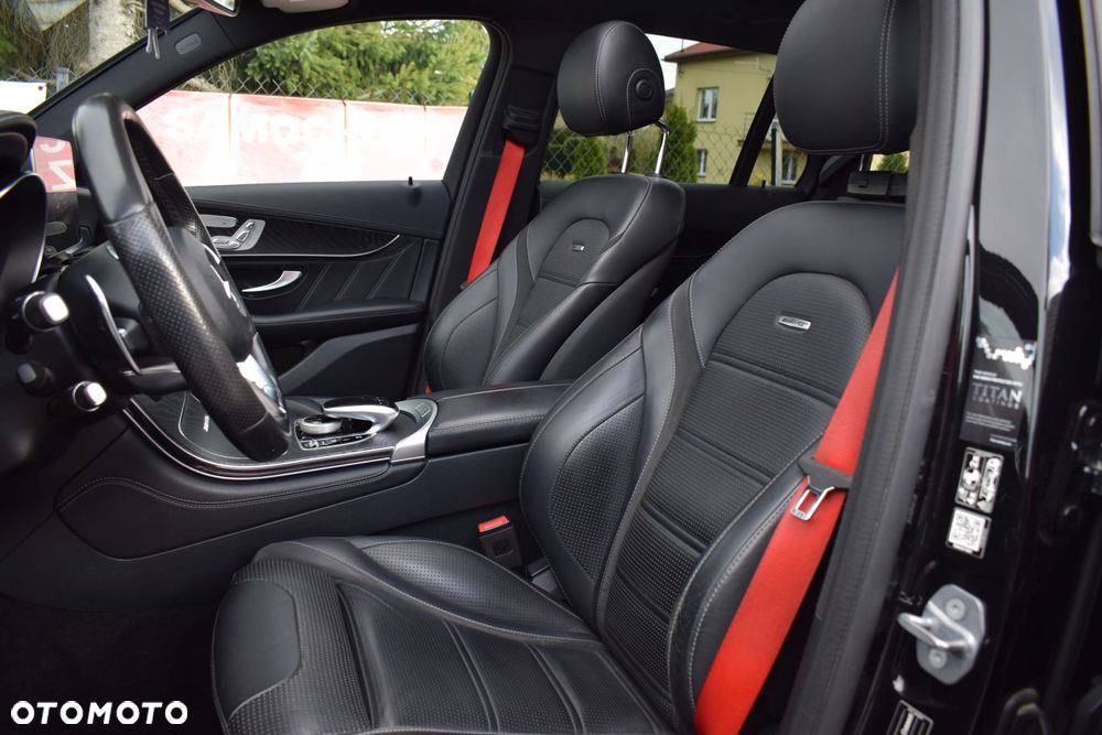 Mercedes-Benz GLC AMG 63 4Matic+ AMG Speedshift MCT - 13