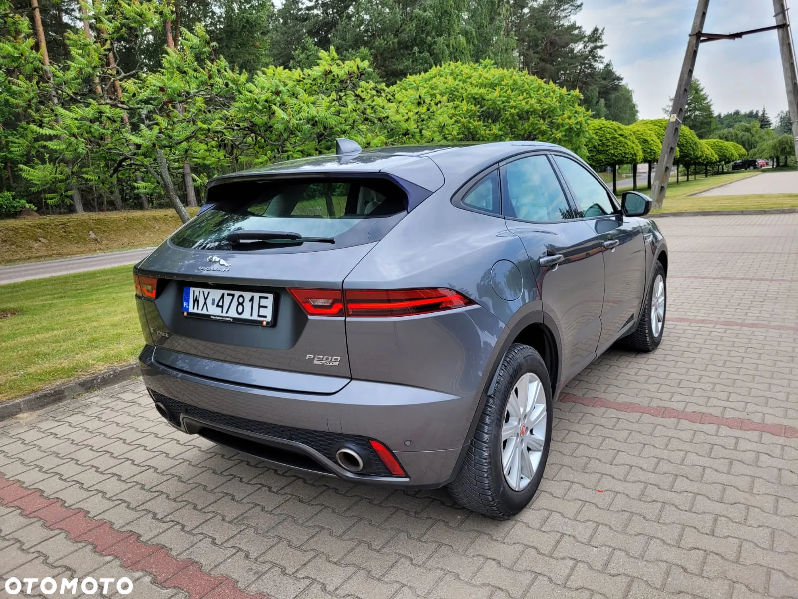 Jaguar E-Pace - 11