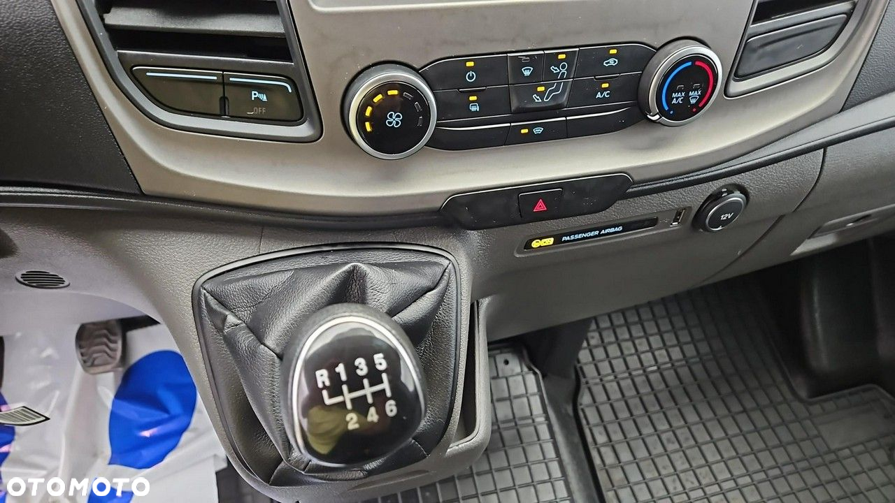 Ford Transit Custom - 18