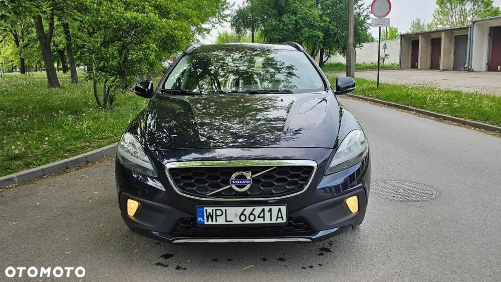 Volvo V40 Cross Country D2 Summum - 4