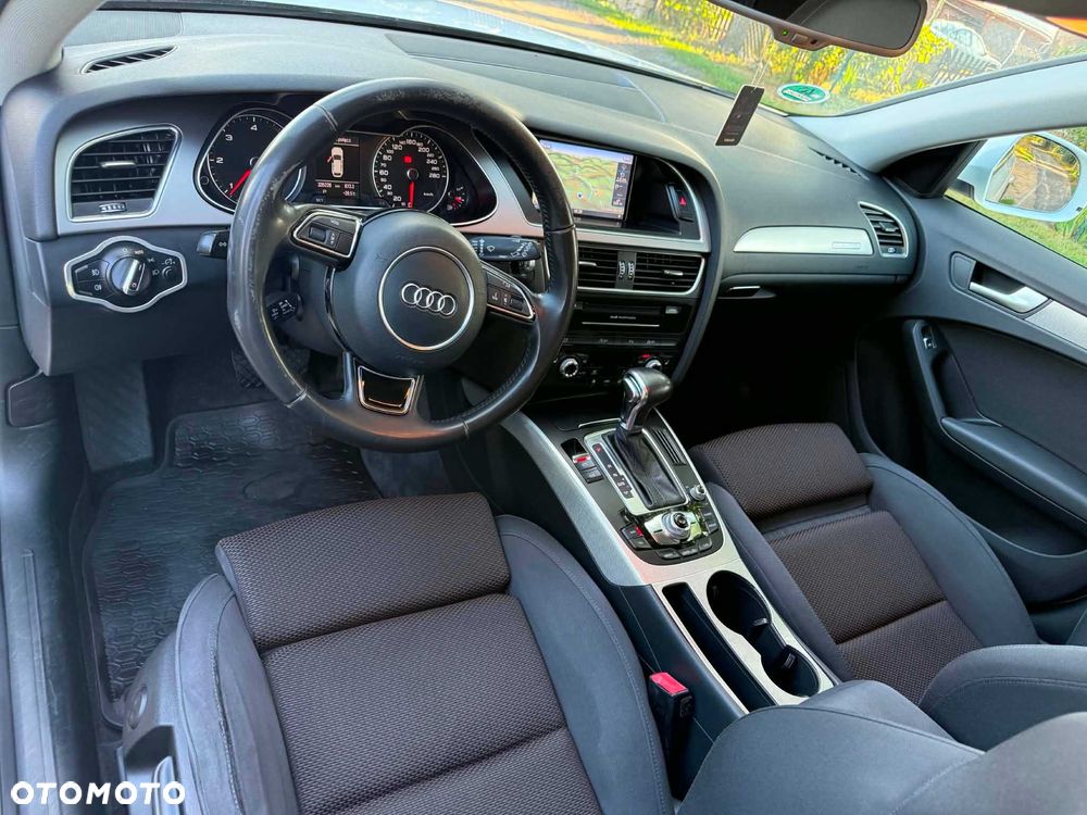 Audi A4 Allroad - 4