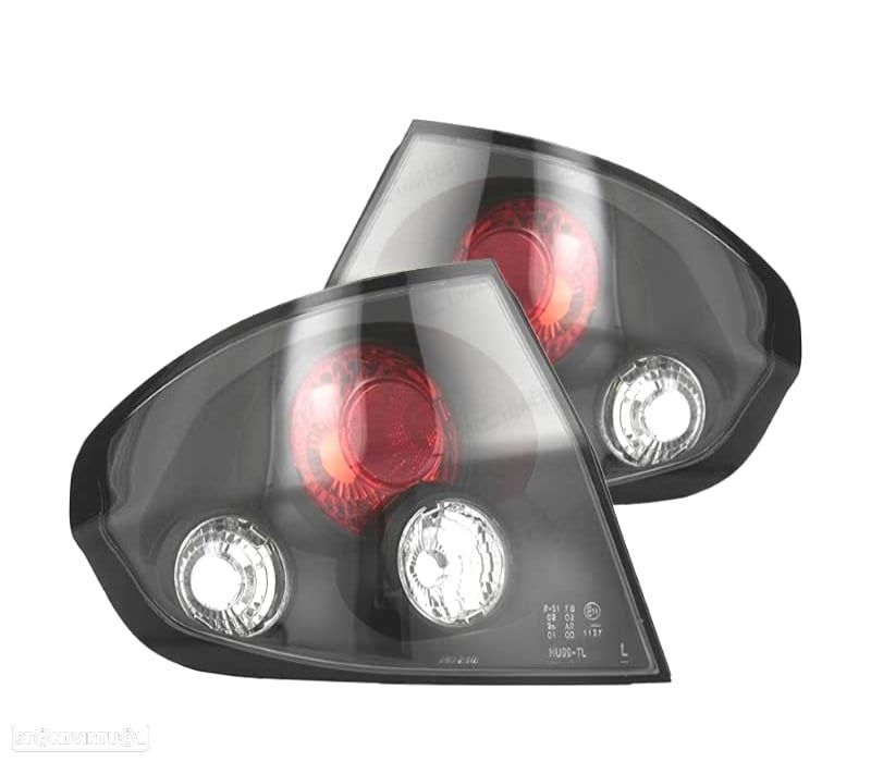 FAROLINS TRASEIROS HYUNDAI GETZ 02-05 PRETO - 1