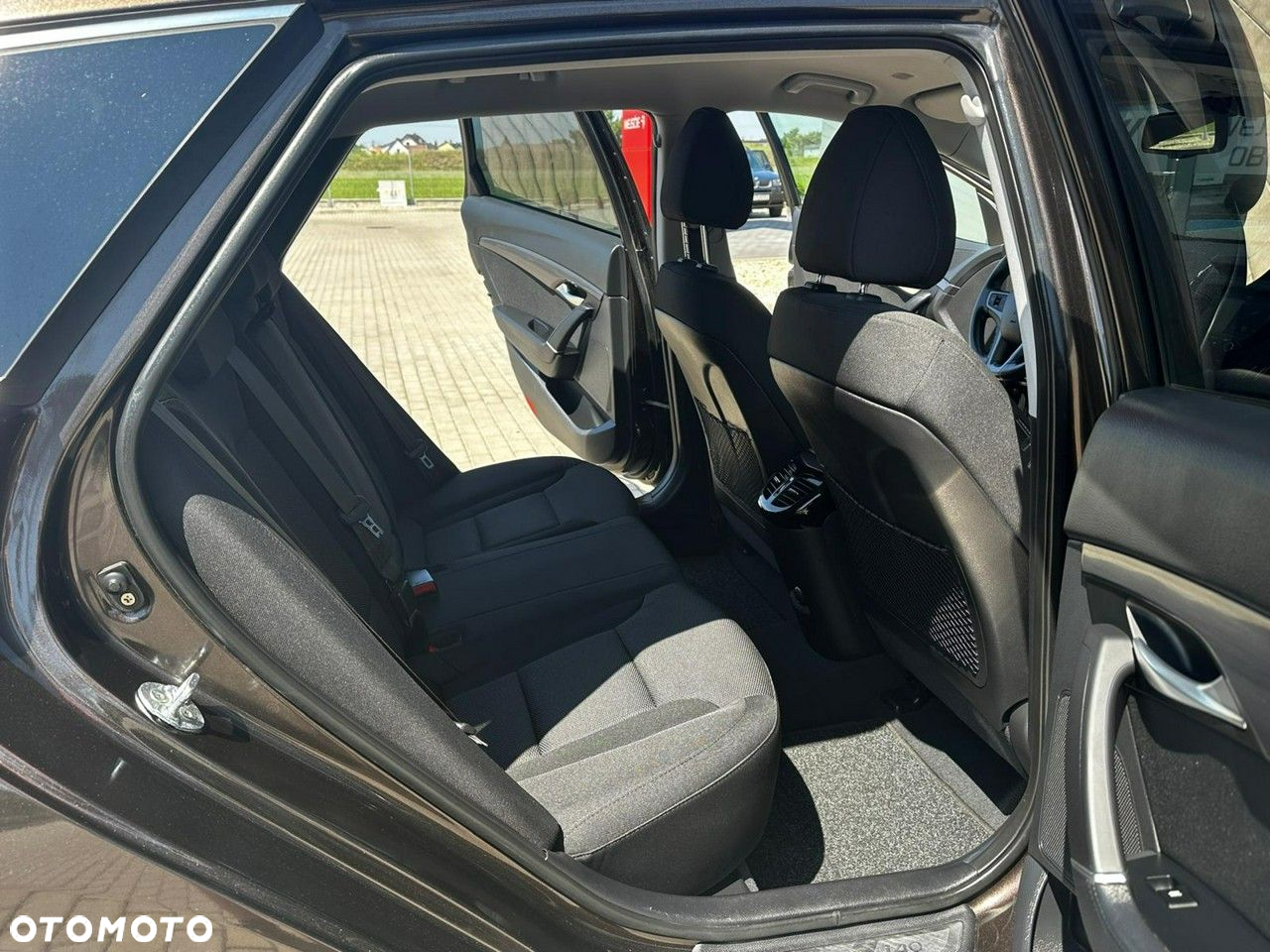 Hyundai i40 Kombi blue 1.7 CRDi DCT Premium - 14