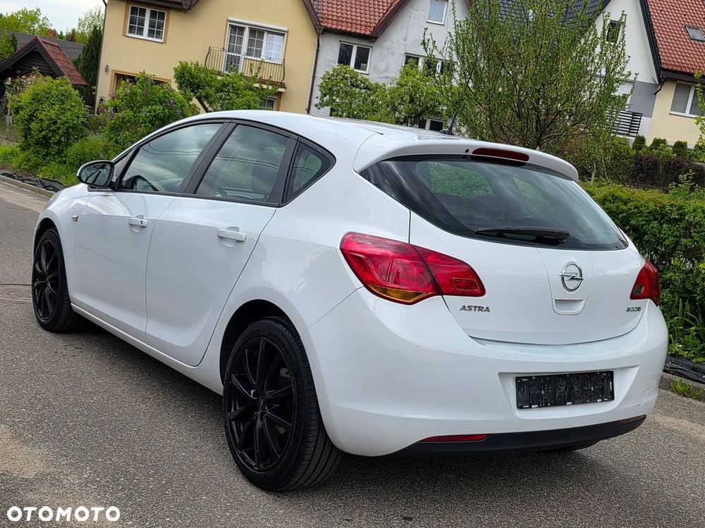 Opel Astra 1.4 Start - 6