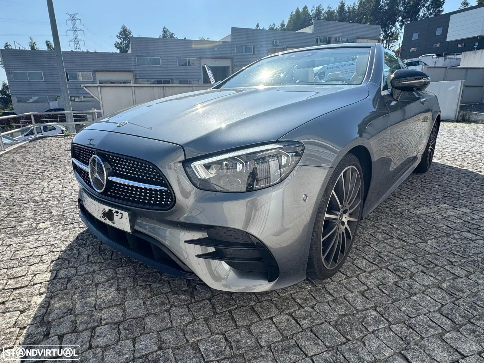 Mercedes-Benz E 300 Coupe 9G-TRONIC AMG Line - 1