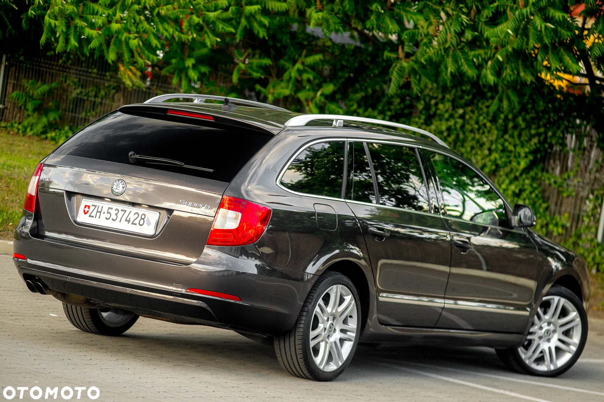 Skoda Superb 1.8 TSI DSG Exclusive - 14