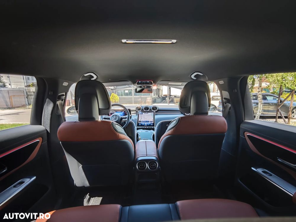 Mercedes-Benz GLC Coupe 300 e 4Matic 9G-TRONIC Edition AMG Line - 24