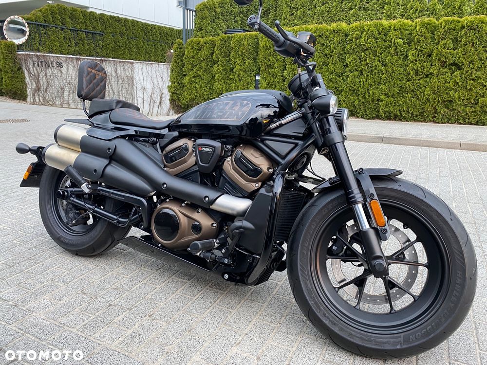 Harley-Davidson Sportster - 1