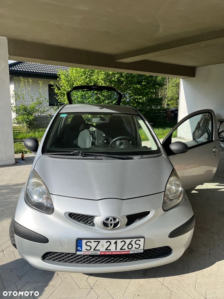 Toyota Aygo - 10