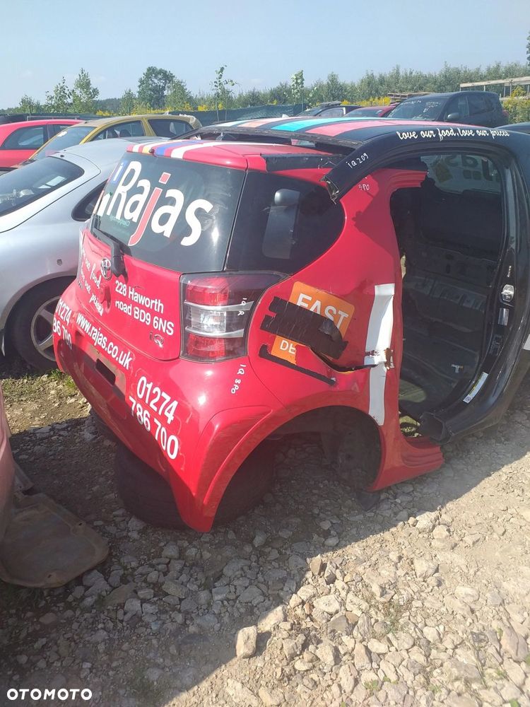 TOYOTA IQ nadkole lewy przód lewe - 12