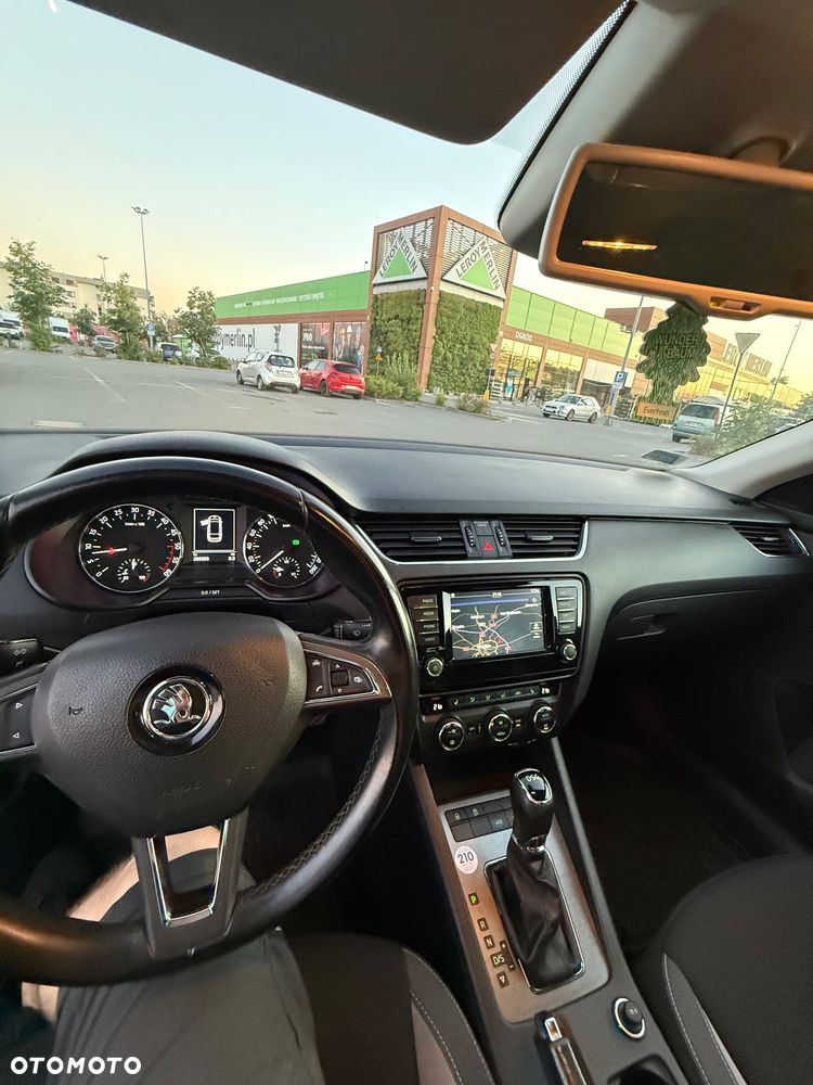 Skoda Octavia 2.0 TDI (Green tec) DSG Joy - 13