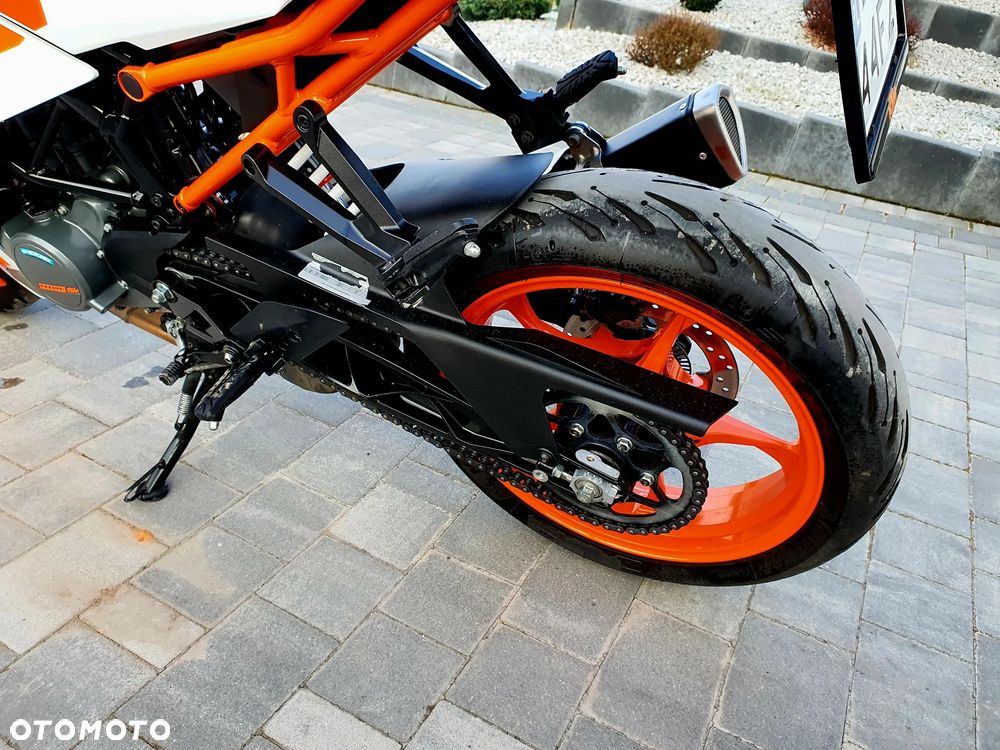 KTM RC 125 - 9