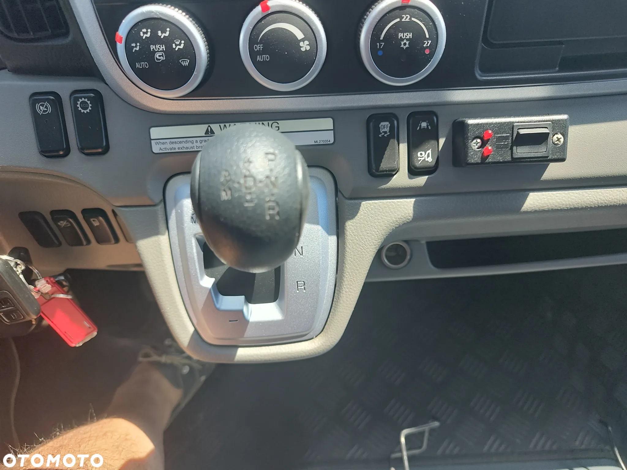 Mitsubishi Fuso Canter - 20