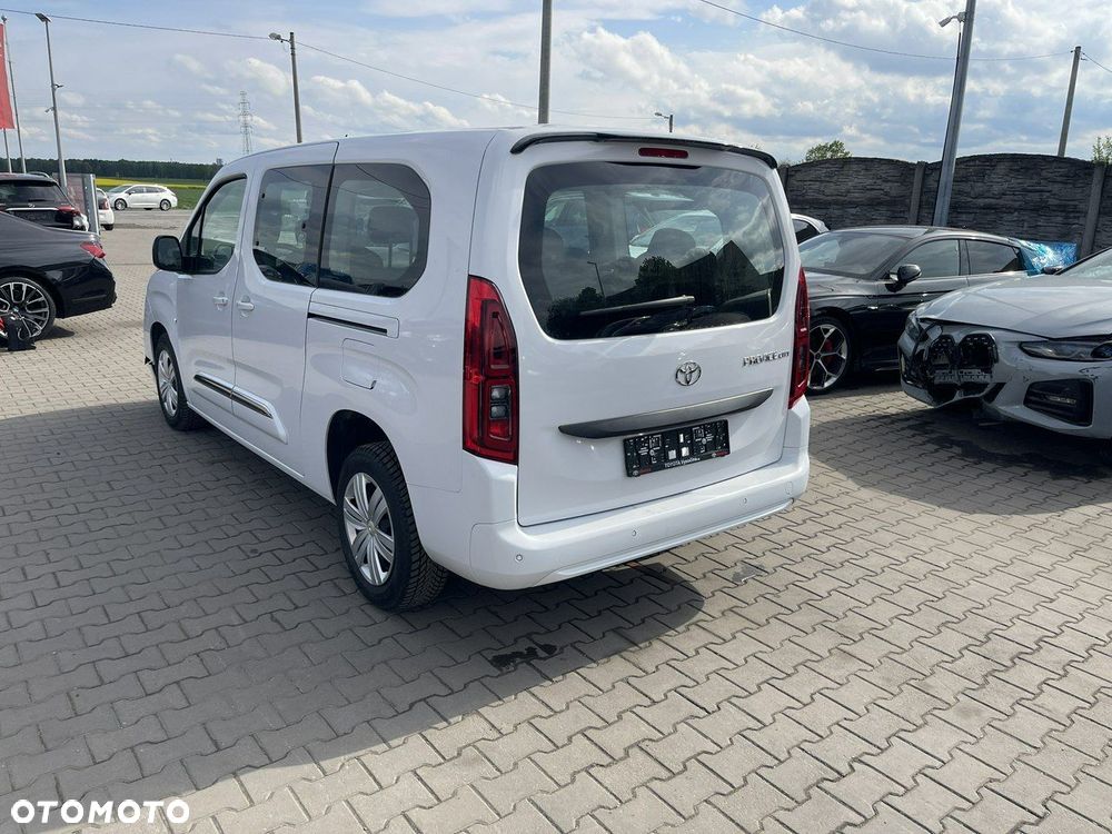 Toyota Proace City Verso 1.5 D-4D L2 Teamplayer 7-Sitzer - 4