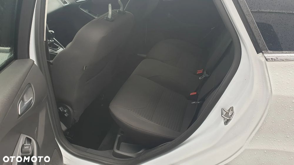 Ford Focus 1.5 EcoBoost STart-Stopp-System Titanium - 15