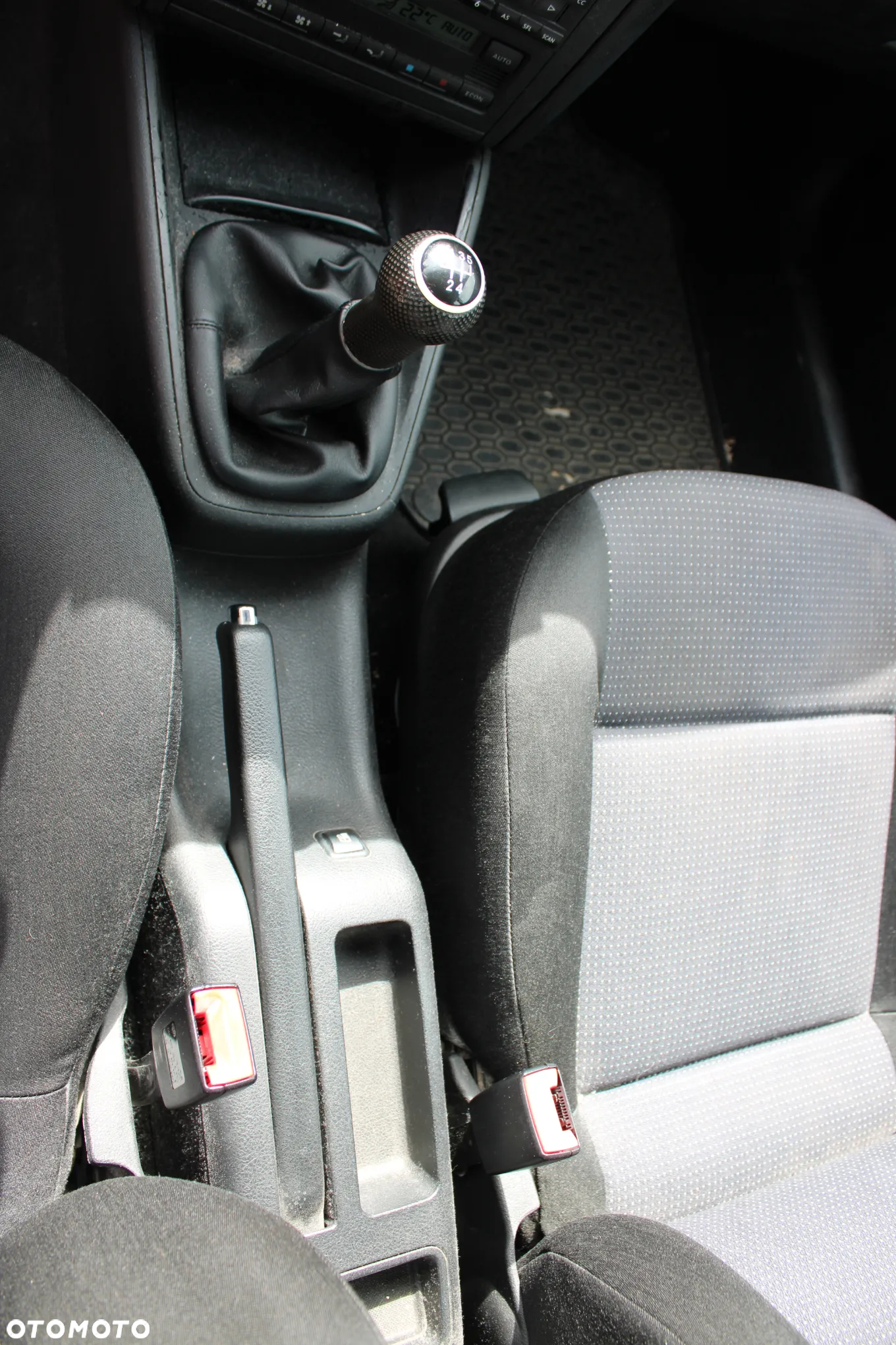 Volkswagen Golf IV 2.0 Highline - 17