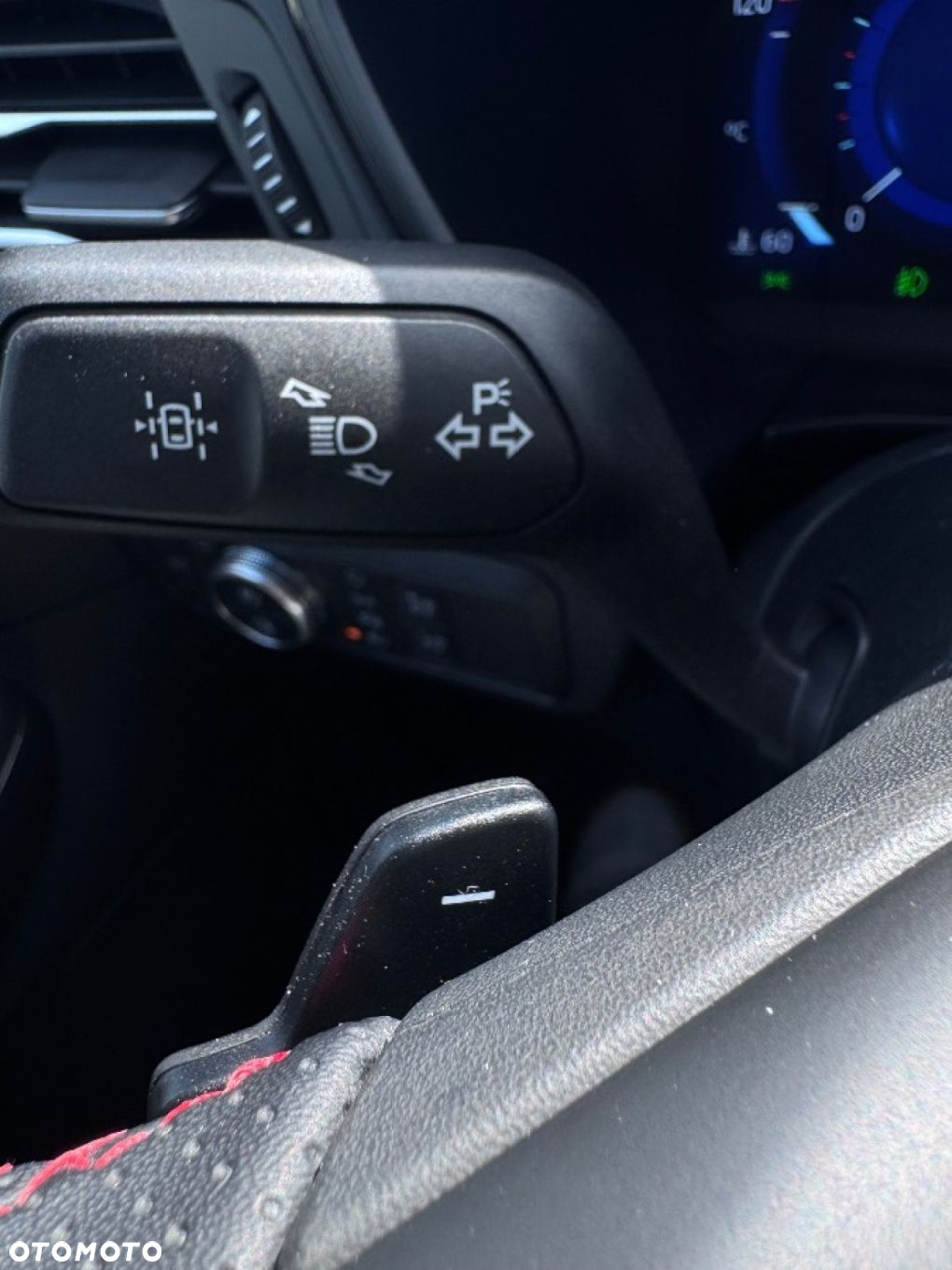 Ford Kuga - 32