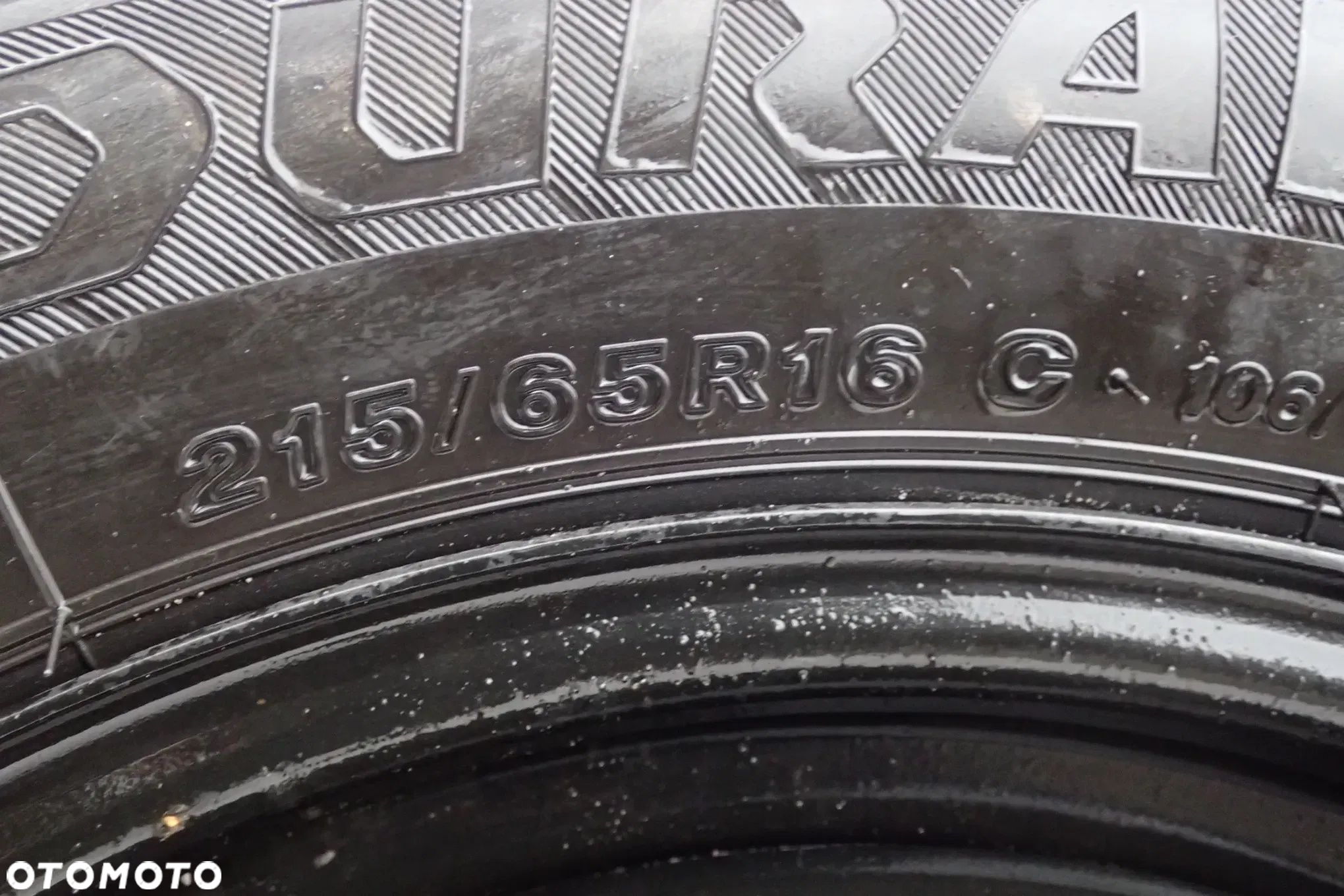 OPONY LETNIE 215/65/16C  1500ZŁ  FELGI STALOWE VW T5 T6 6,5JX16 ET 51 5X120 7H0601027D Z OPONAMI BRIDGESTONE LATO 215/65/16C 4X7MM KOMPLET - 5