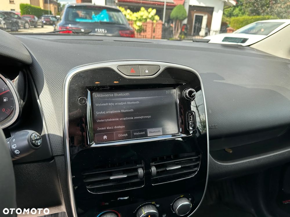 Renault Clio - 15