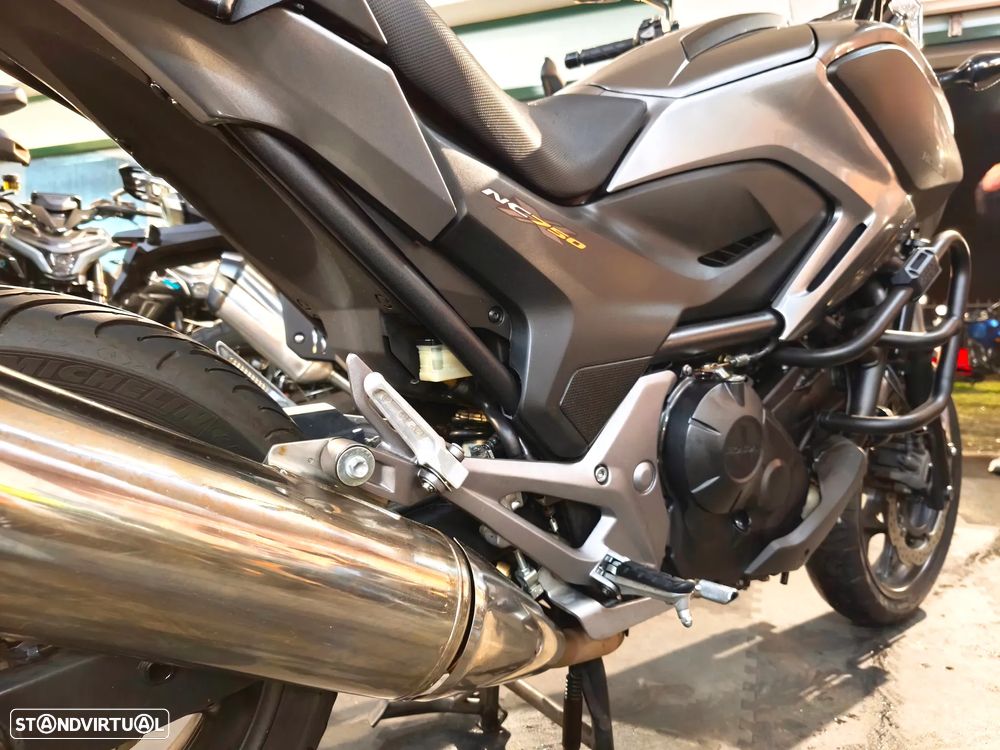 Honda NC750X C/top case - 6