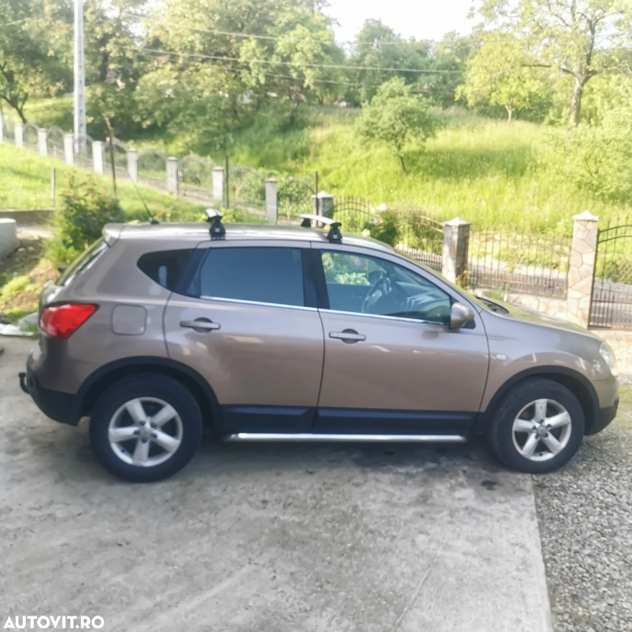 Nissan Qashqai 2.0 DCI Visia "All Mode 4x4" - 3
