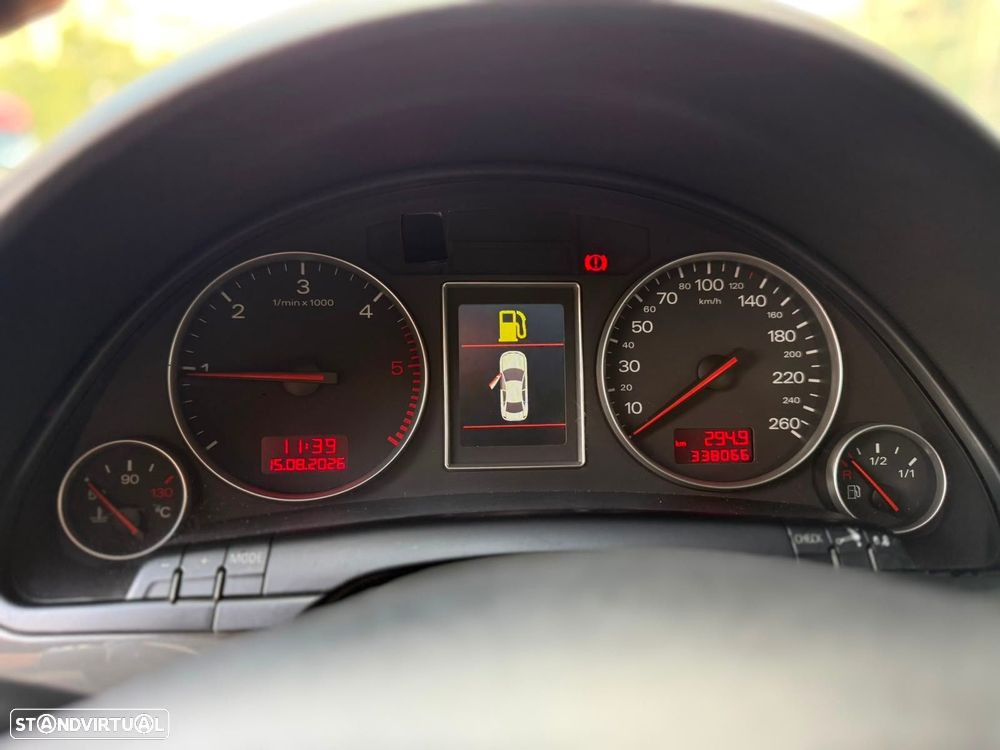 Audi A4 Avant 1.9 TDI M6 Sport - 19