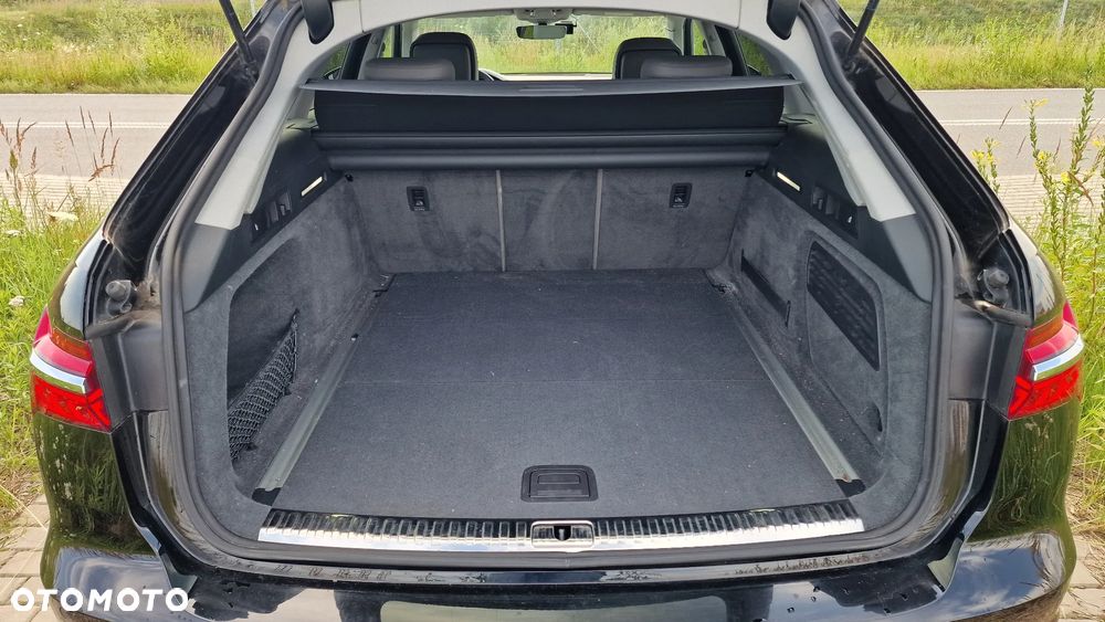 Audi A6 Avant 40 TDI quattro S tronic - 7