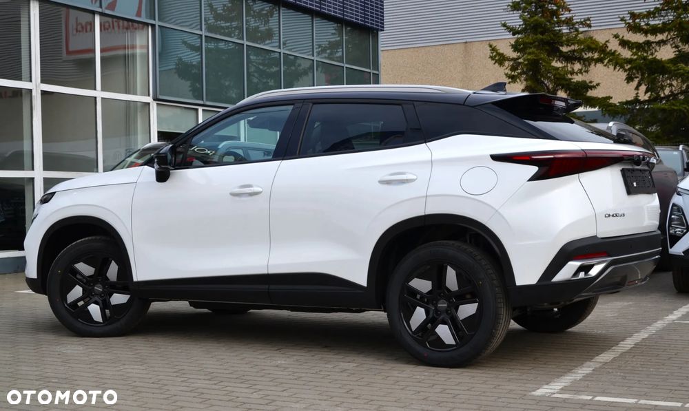 Omoda 5 1.5 T-GDI Hybrid Premium DHT - 15