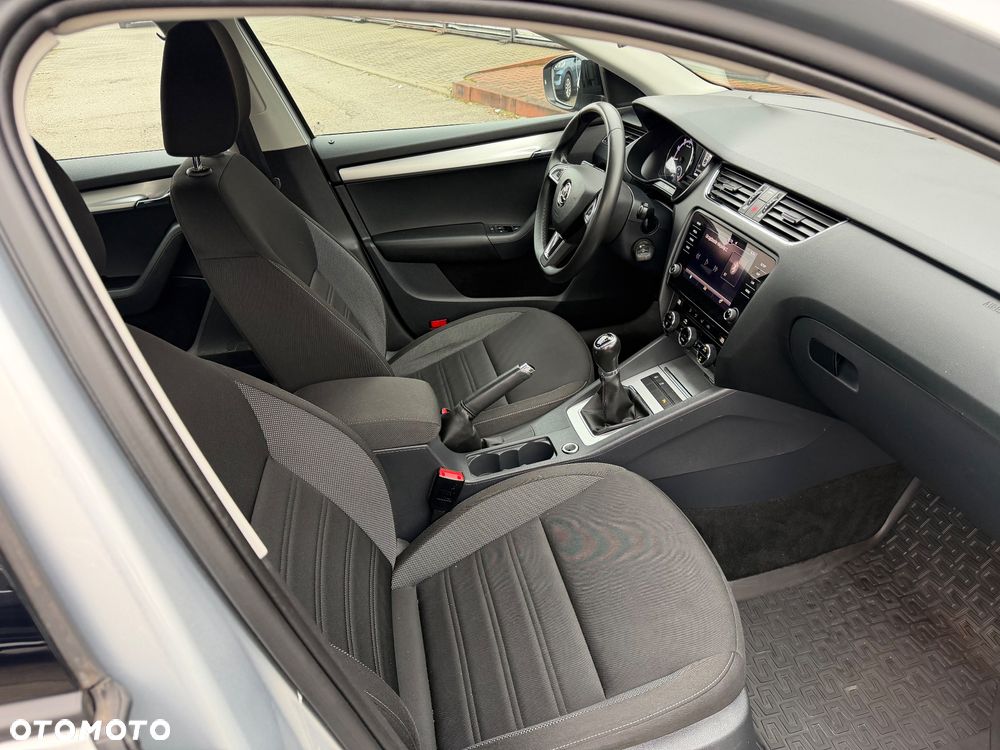 Skoda Octavia 1.5 TSI ACT Style - 29
