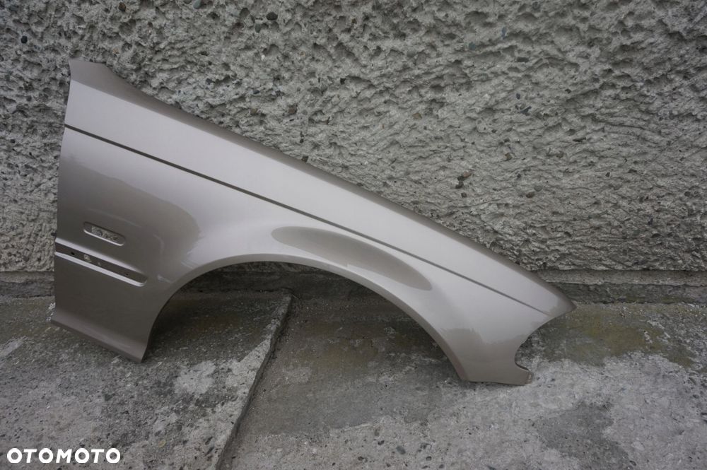 BŁOTNIK PRAWY BMW E46 SAHARA BEIGE 443 98/01r - 3