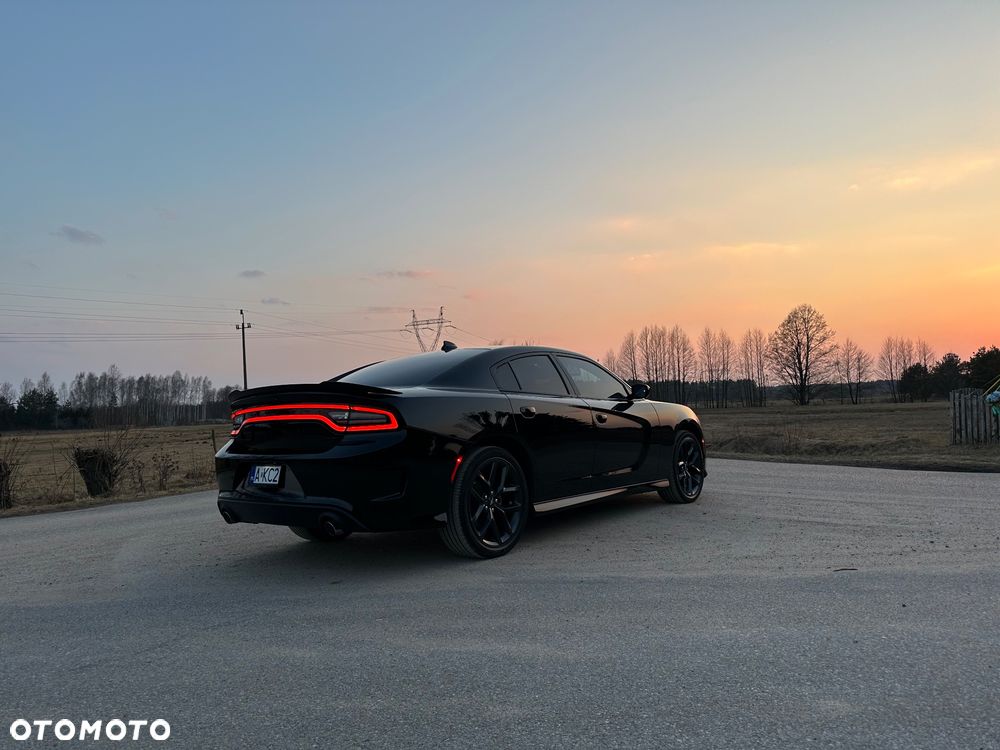 Dodge Charger - 3