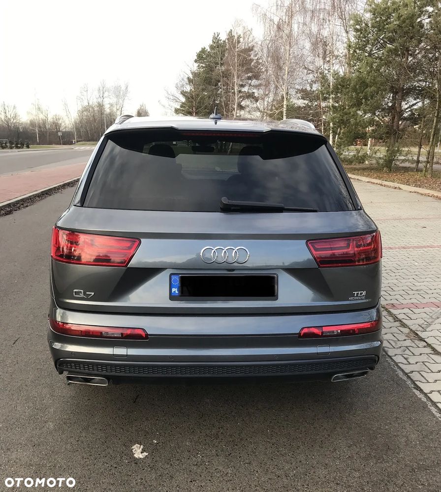 Audi Q7 - 3