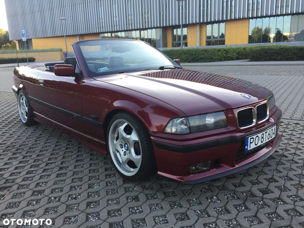 BMW Seria 3 318i Cabriolet - 2