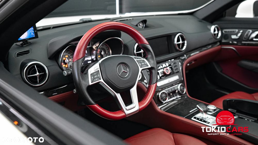 Mercedes-Benz SL - 33