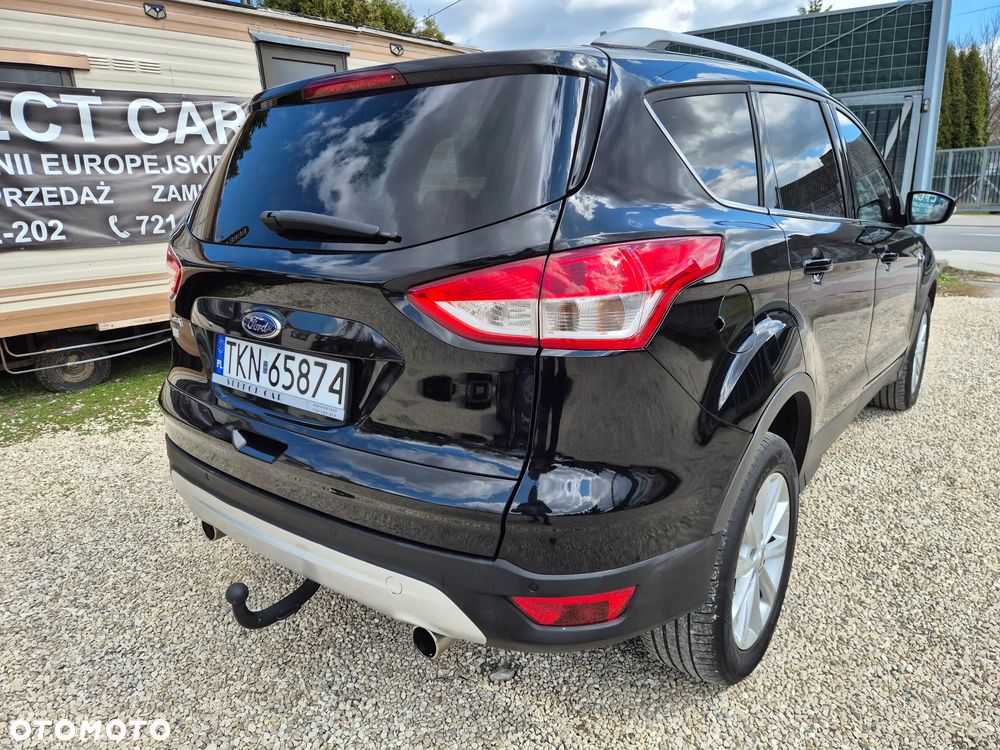 Ford Kuga 2.0 TDCi 2x4 Titanium - 2