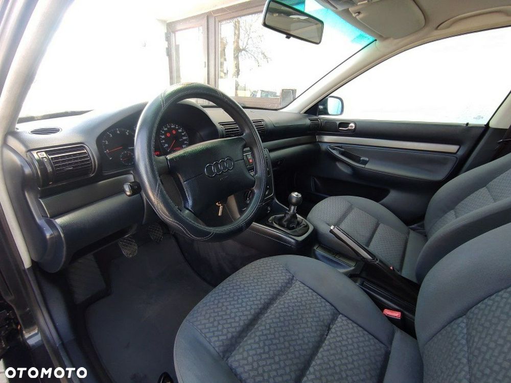 Audi A4 - 9