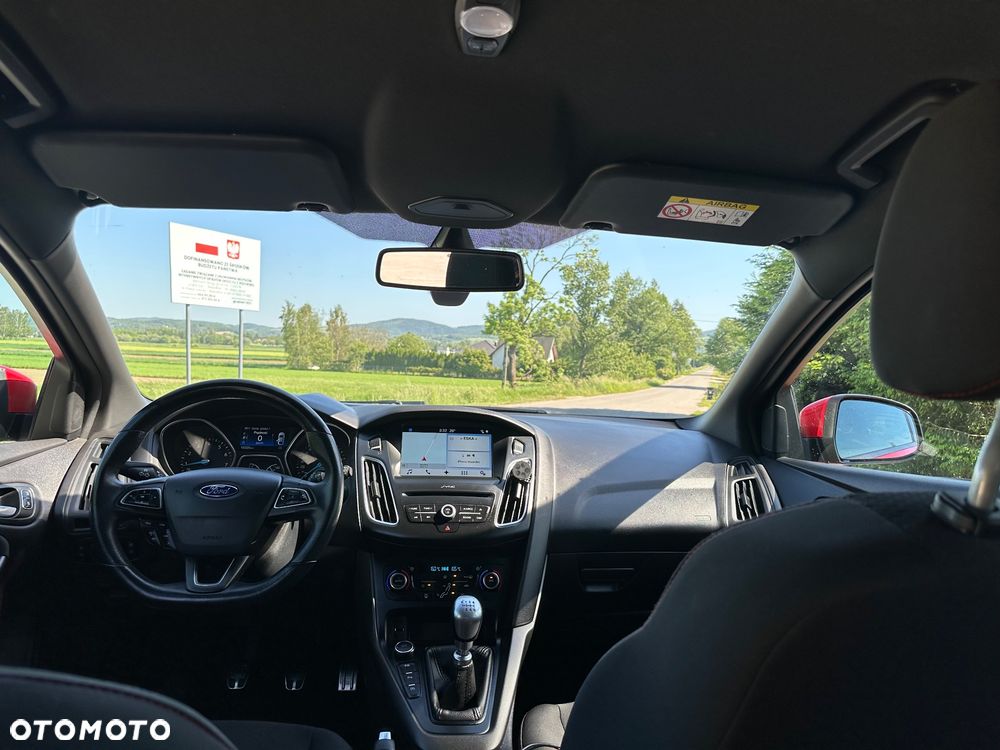 Ford Focus 1.0 EcoBoost ST-Line - 7
