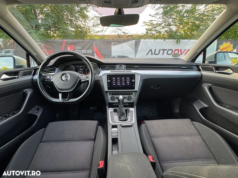 Volkswagen Passat 2.0 TDI SCR 4Motion DSG Comfortline - 3