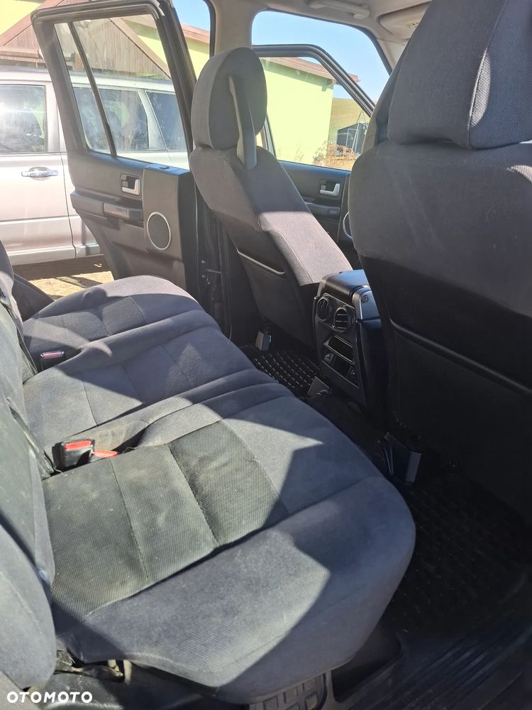 Land Rover Discovery - 4