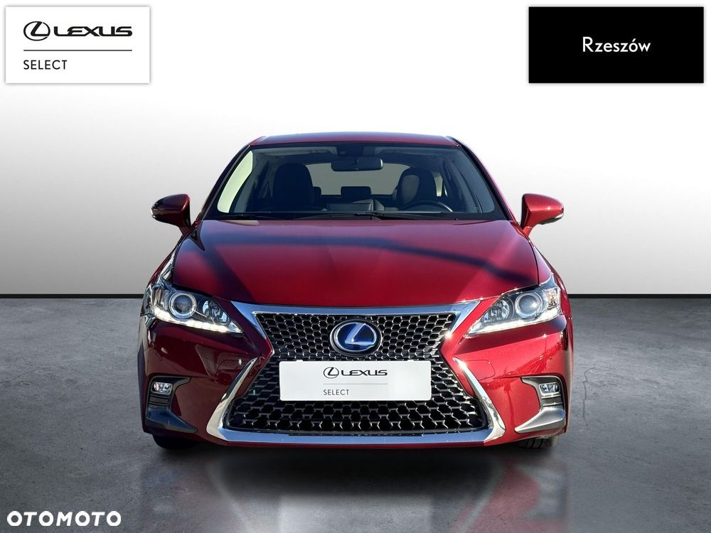 Lexus CT - 8