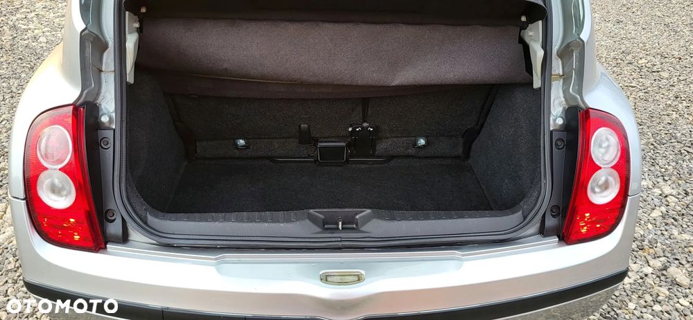 Nissan Micra 1.2 more - 18