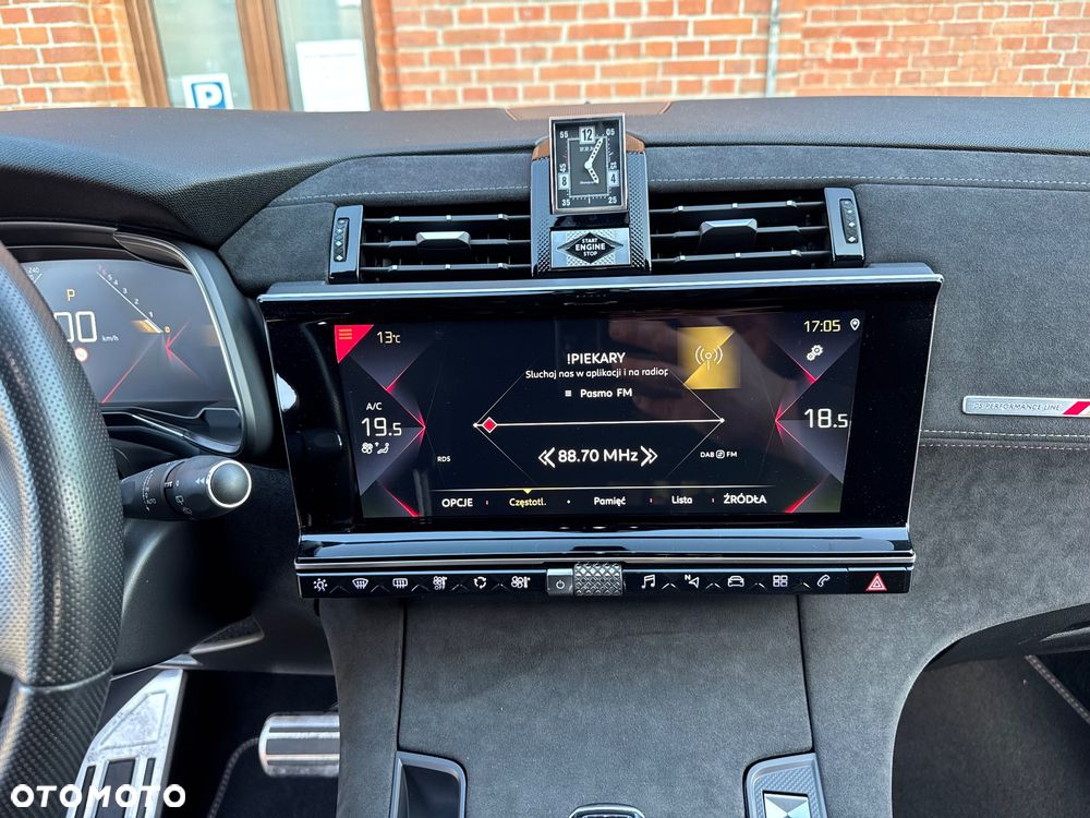 DS Automobiles DS 7 Crossback 1.6 PureTech Performance Line + - 33