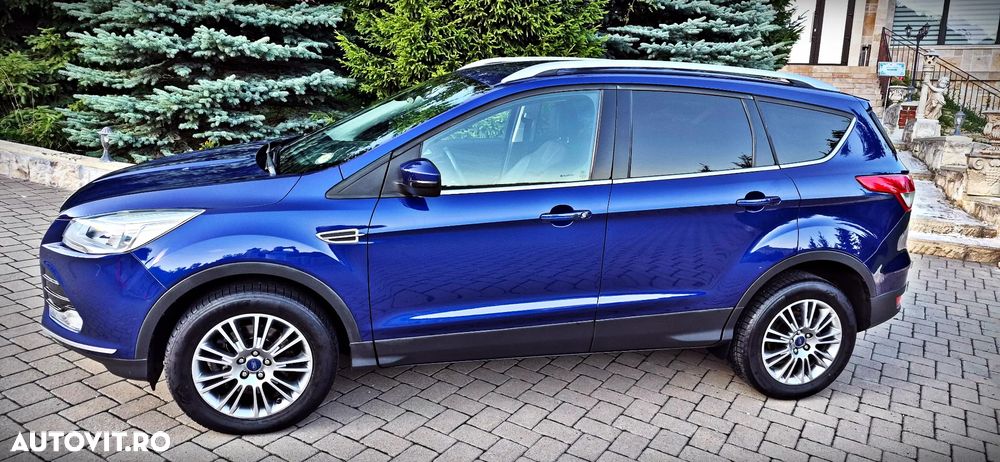 Ford Kuga 2.0 TDCi 4WD Powershift Titanium - 15