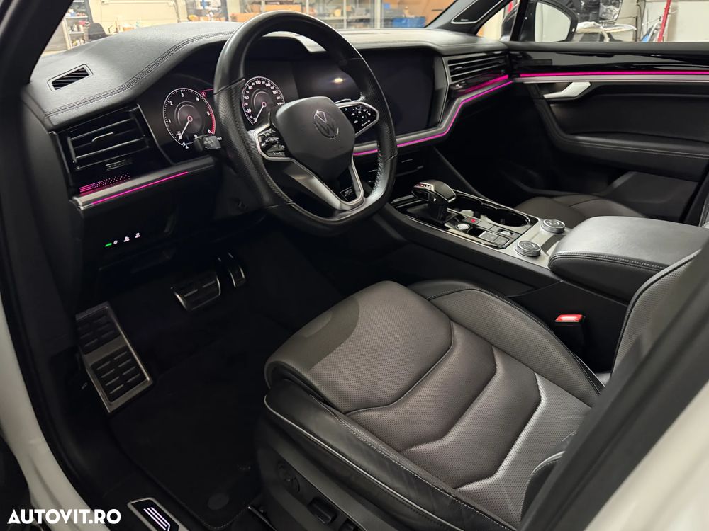 Volkswagen Touareg V6 TDI R-Style - 8